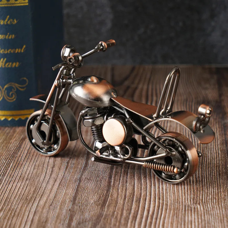 Escultura Retro Iron Art Motocicleta | Santorini ©